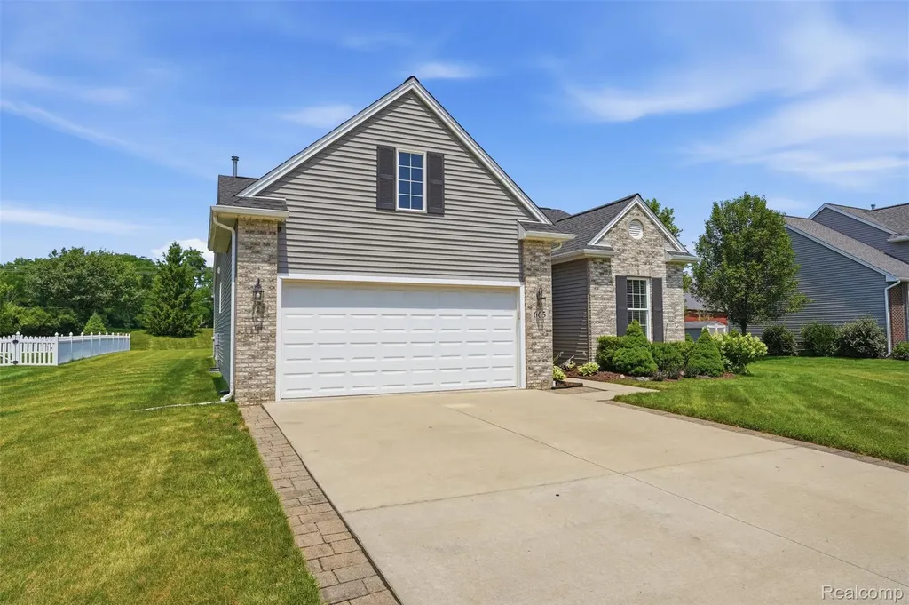 665 Marblewood Lane Pittsfield Charter Township MI 48176