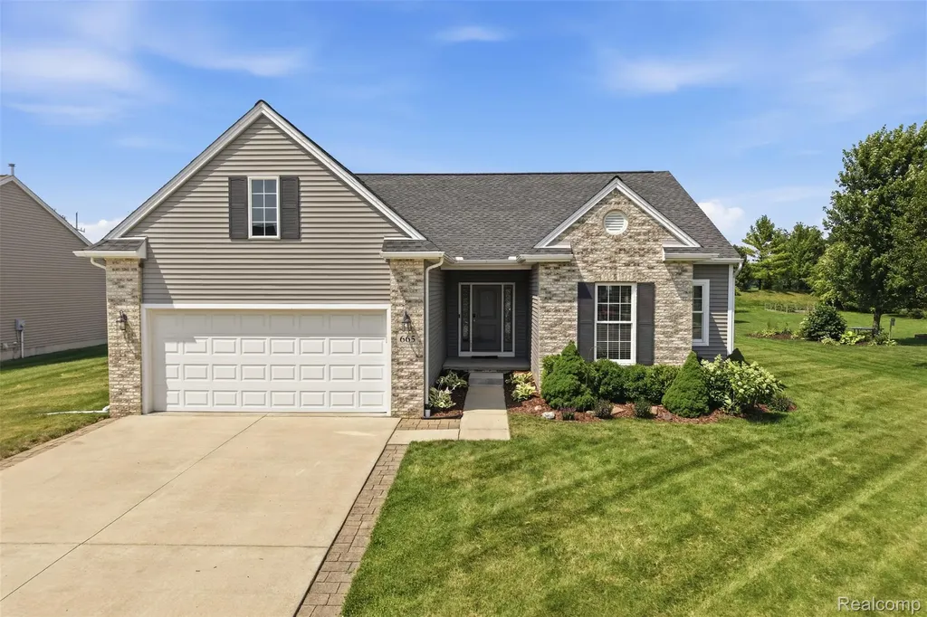 665 Marblewood Lane Pittsfield Charter Township MI 48176