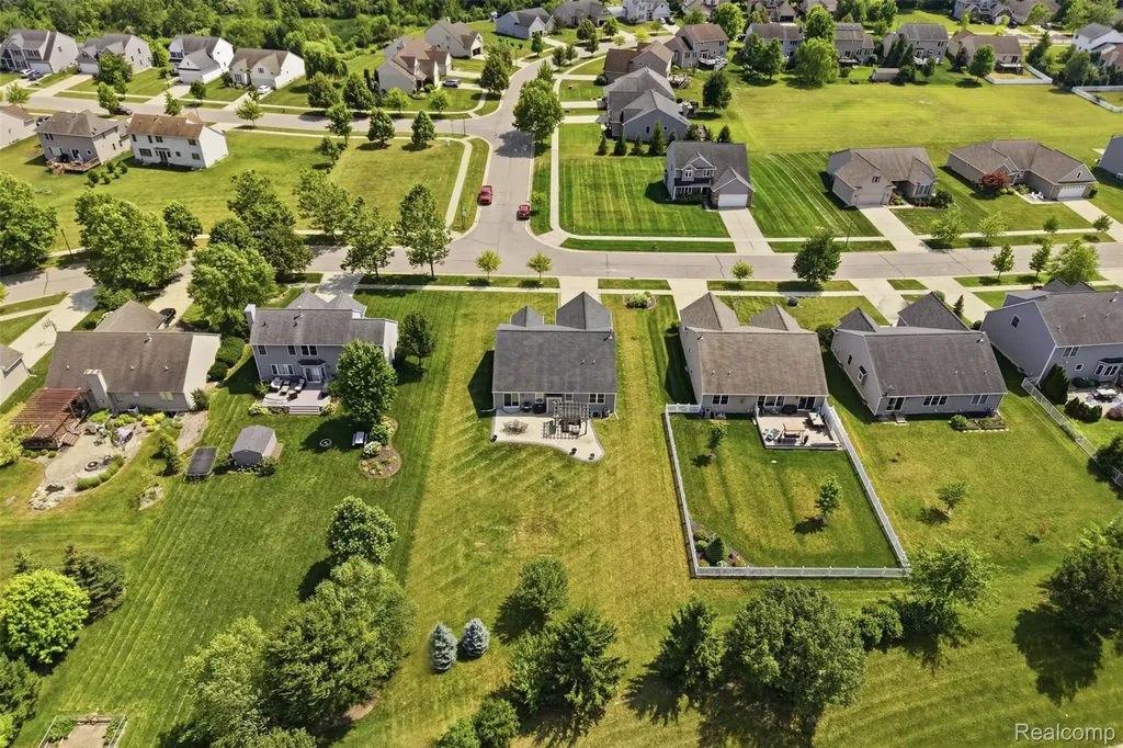 665 Marblewood Lane Pittsfield Charter Township MI 48176