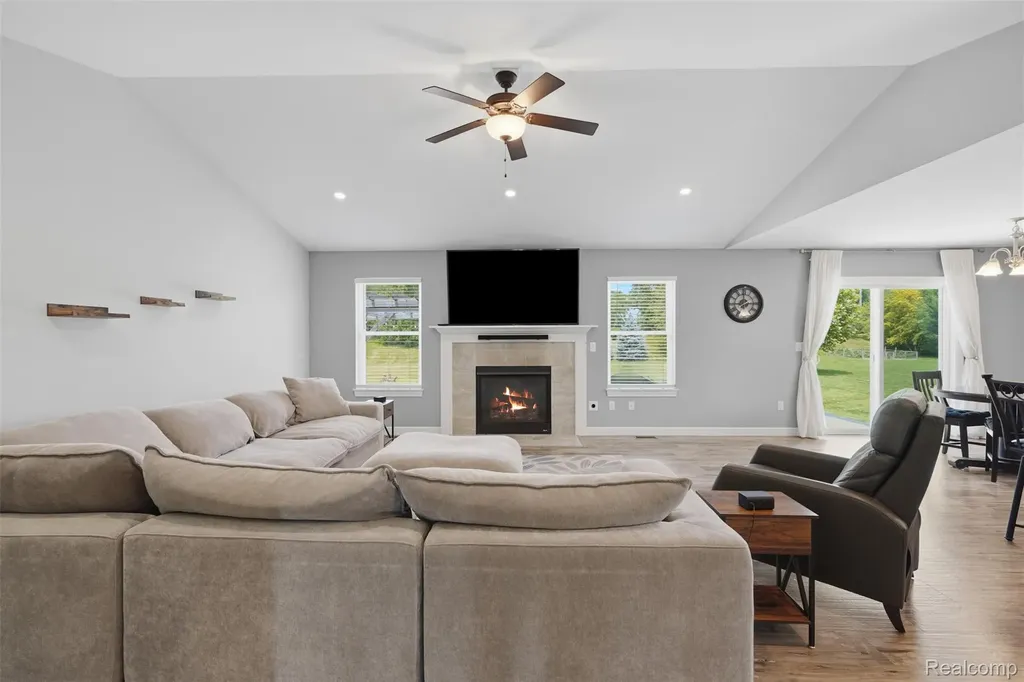 665 Marblewood Lane Pittsfield Charter Township MI 48176