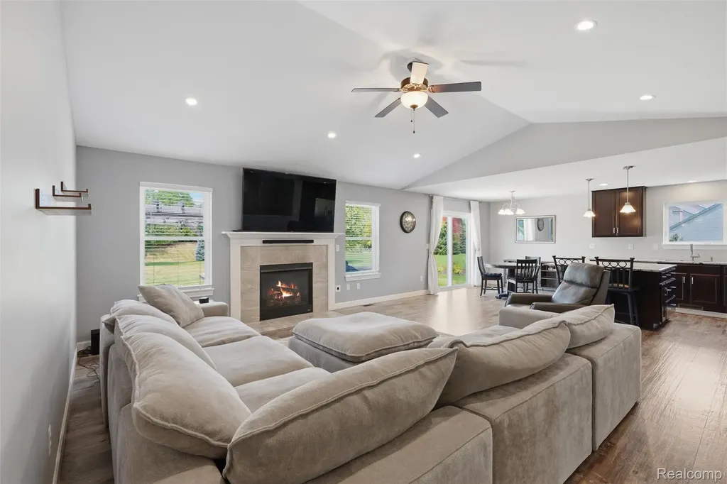 665 Marblewood Lane Pittsfield Charter Township MI 48176