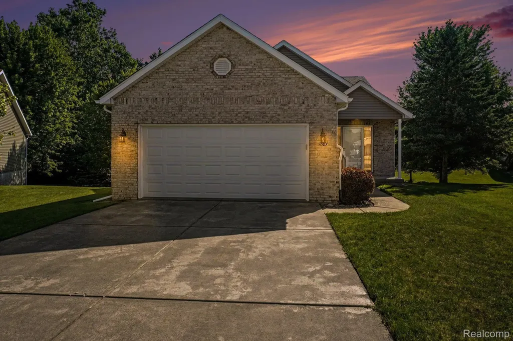 1007 Foxglove Lane Davison Township MI 48423