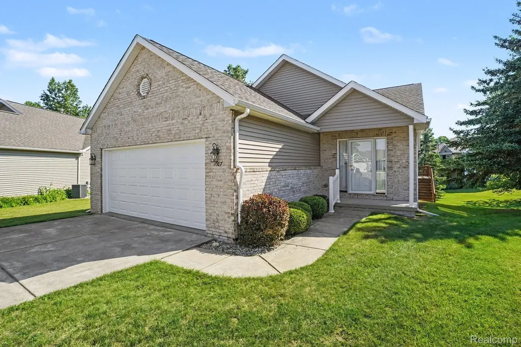 1007 Foxglove Lane Davison Township MI 48423