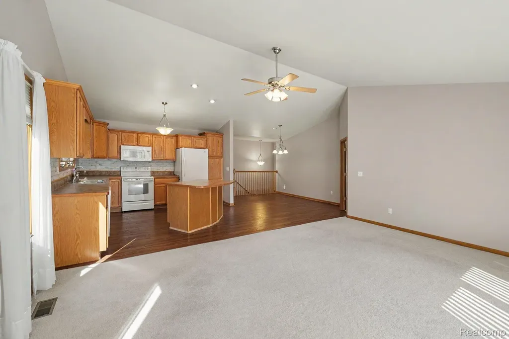 1007 Foxglove Lane Davison Township MI 48423