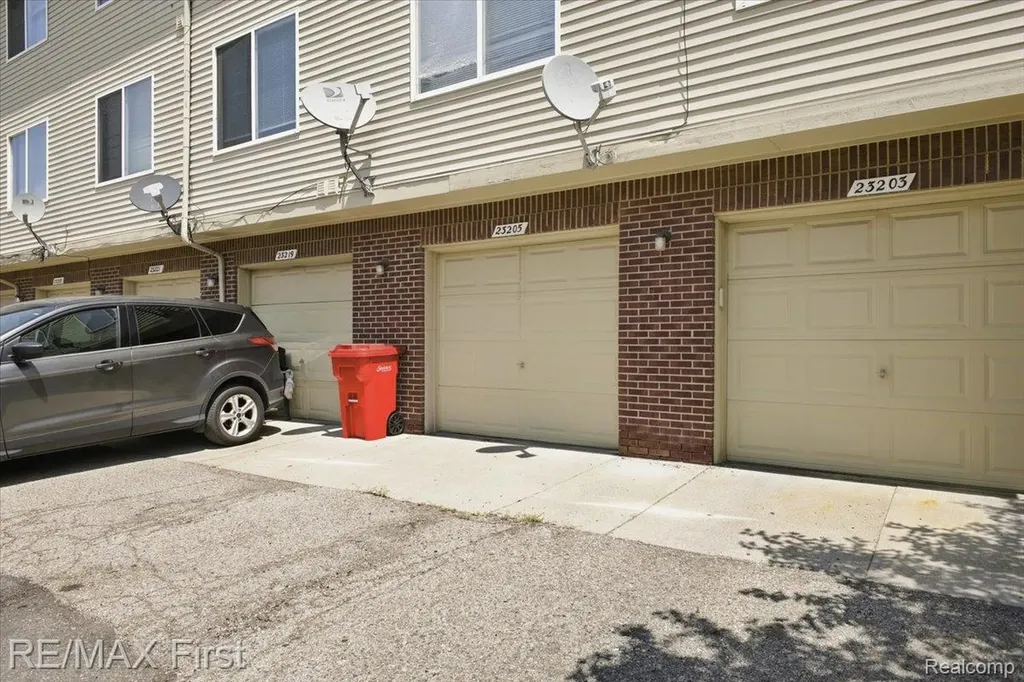 23205 Cornerstone Village Drive Southfield City MI 48075