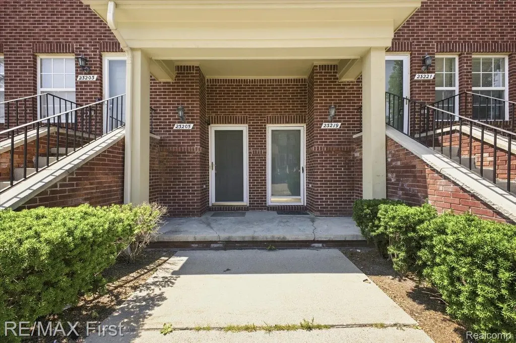 23205 Cornerstone Village Drive Southfield City MI 48075