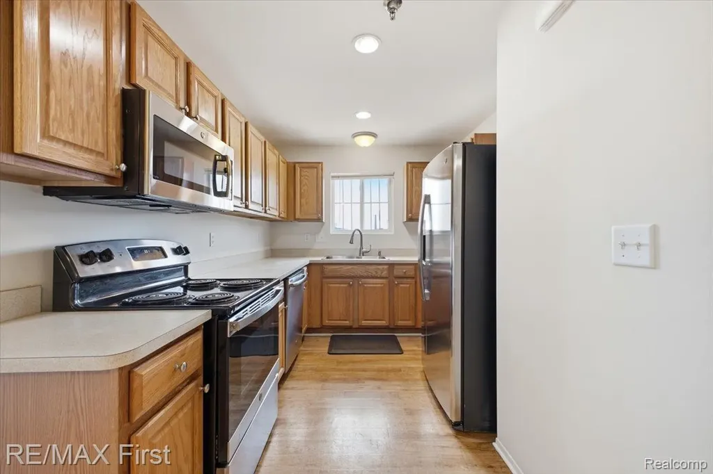 23205 Cornerstone Village Drive Southfield City MI 48075