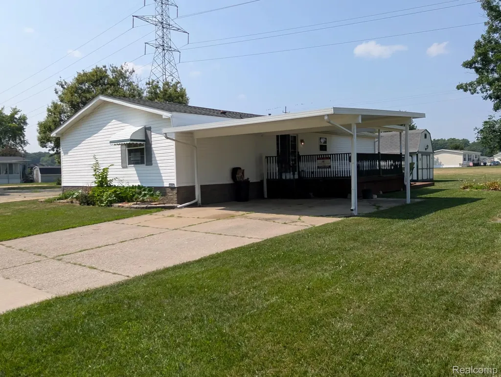 4024 E 54th Street Mt. Morris City MI 48458