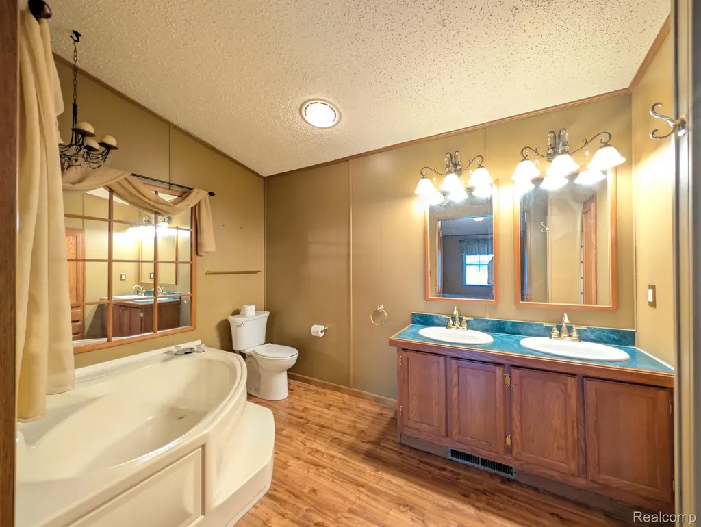 4024 E 54th Street Mt. Morris City MI 48458