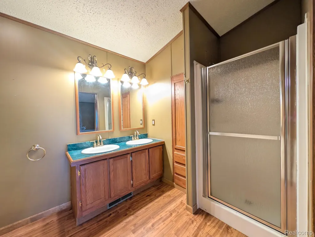 4024 E 54th Street Mt. Morris City MI 48458