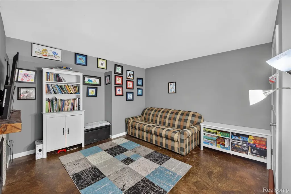2557 Solace Drive Commerce Charter Township MI 48382