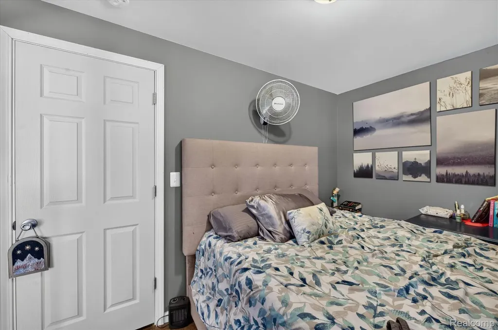 2557 Solace Drive Commerce Charter Township MI 48382