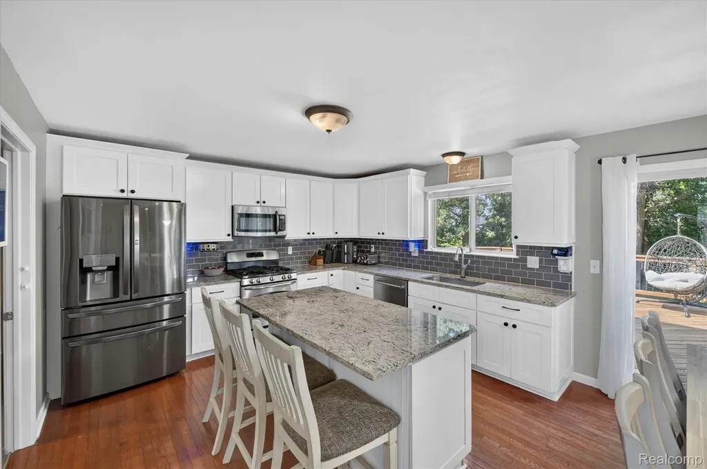 2557 Solace Drive Commerce Charter Township MI 48382