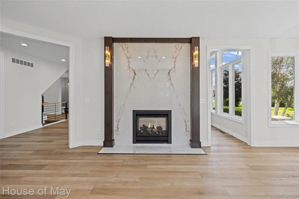 6411 Lapham Court Salem Township MI 48170