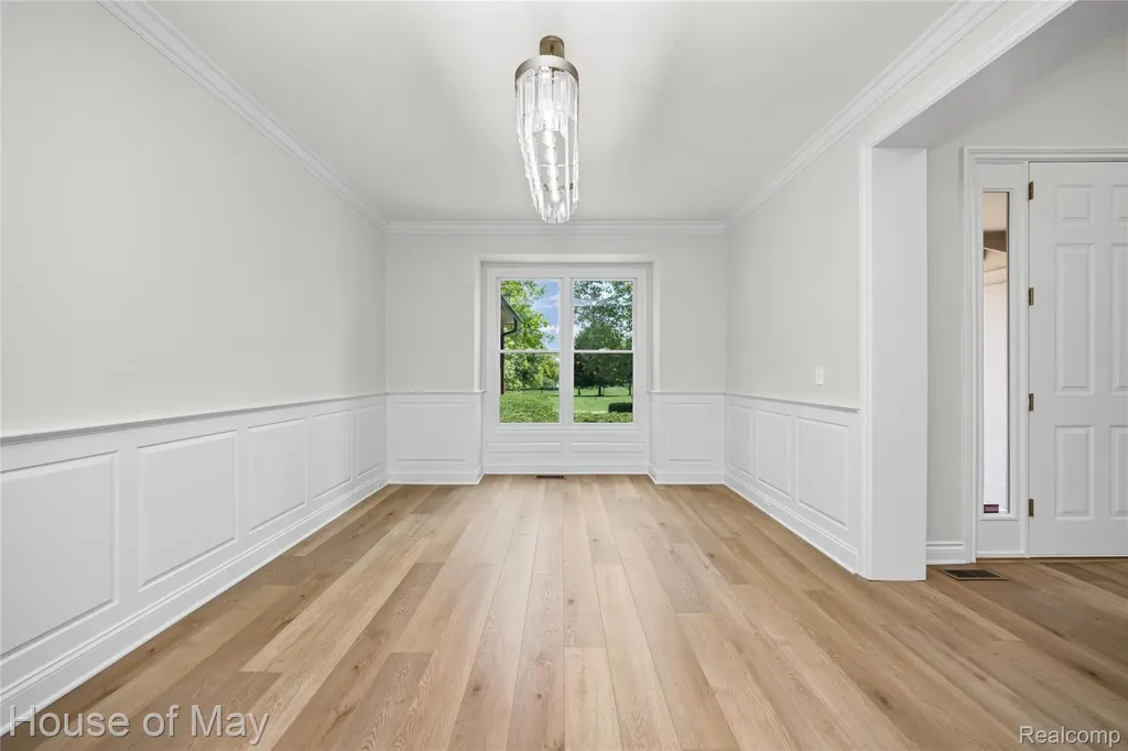 6411 Lapham Court Salem Township MI 48170
