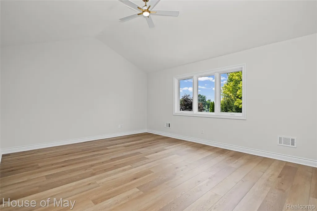 6411 Lapham Court Salem Township MI 48170