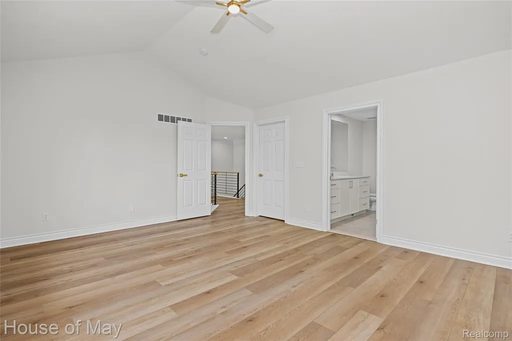 6411 Lapham Court Salem Township MI 48170