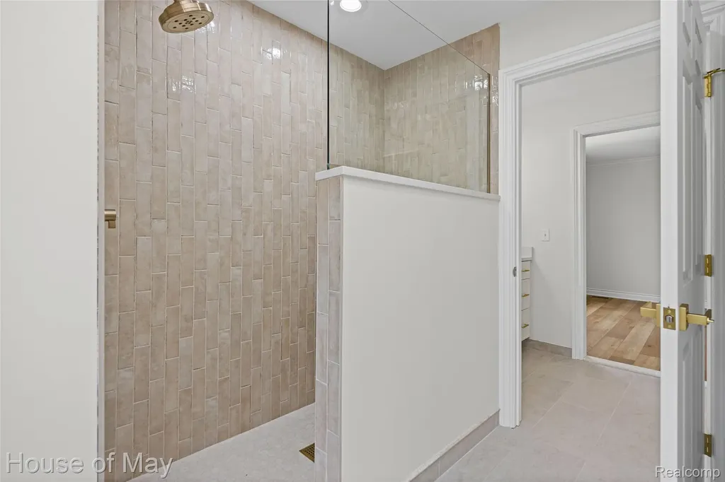 6411 Lapham Court Salem Township MI 48170