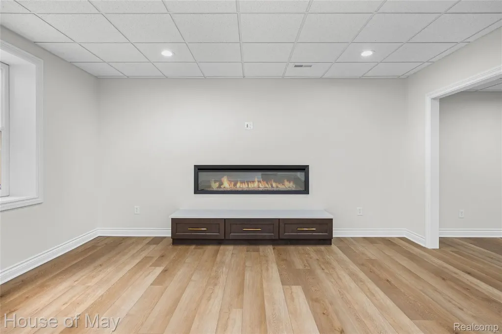 6411 Lapham Court Salem Township MI 48170