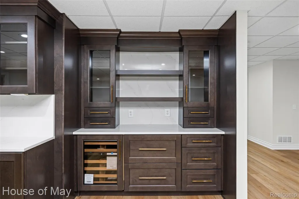 6411 Lapham Court Salem Township MI 48170