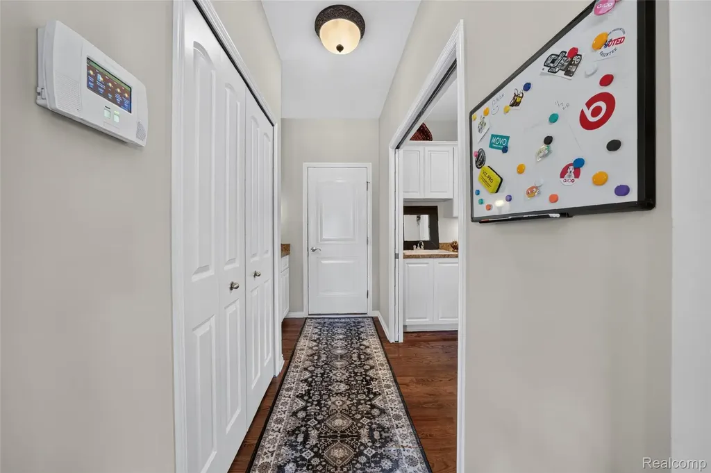 17785 Goldeneye Drive Clinton Charter Township MI 48038