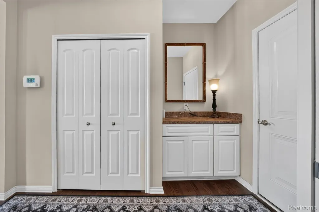 17785 Goldeneye Drive Clinton Charter Township MI 48038