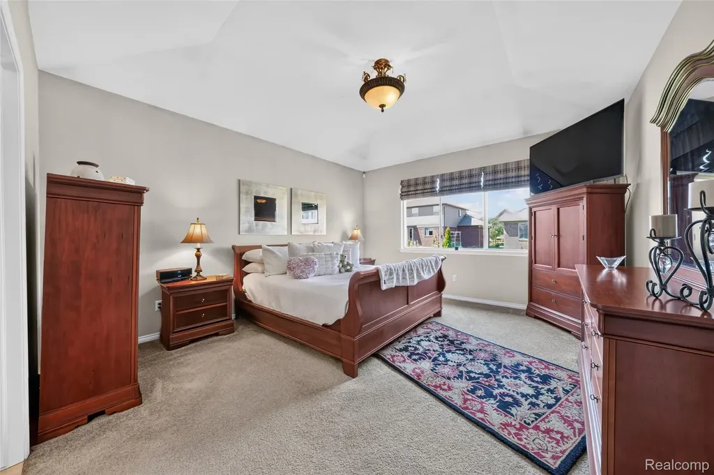 17785 Goldeneye Drive Clinton Charter Township MI 48038