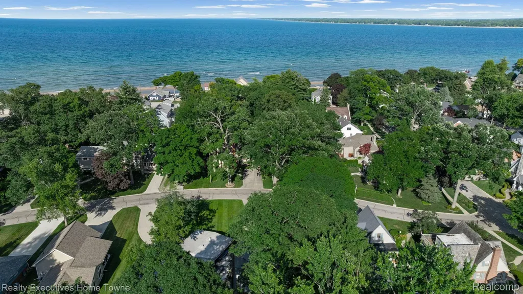 3473 Armour Street Port Huron City MI 48060