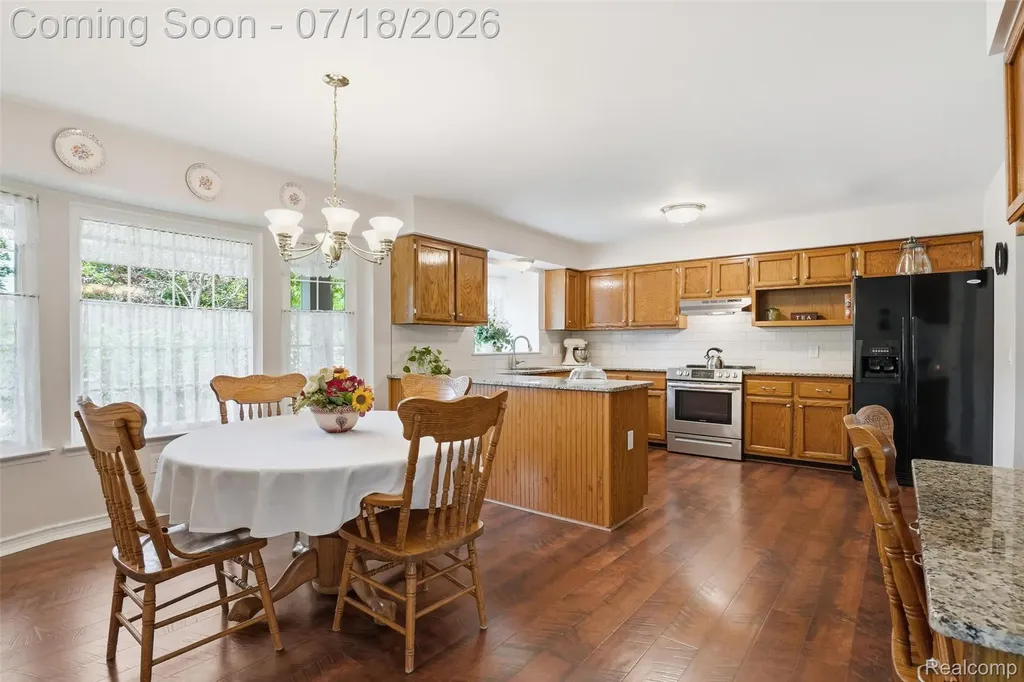 6574 Marshall Street Canton Charter Township MI 48187