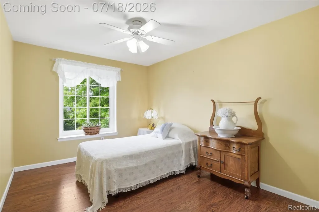 6574 Marshall Street Canton Charter Township MI 48187