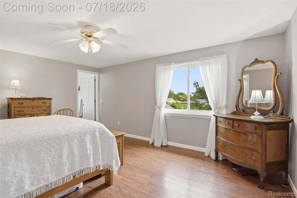 6574 Marshall Street Canton Charter Township MI 48187