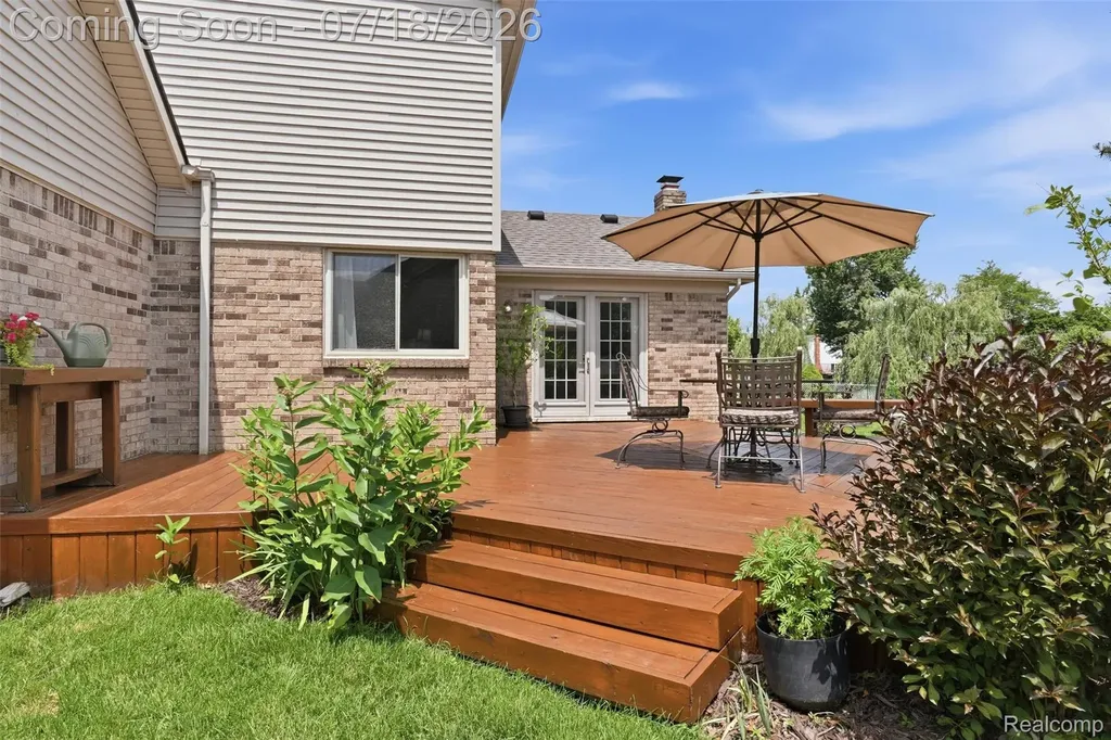6574 Marshall Street Canton Charter Township MI 48187