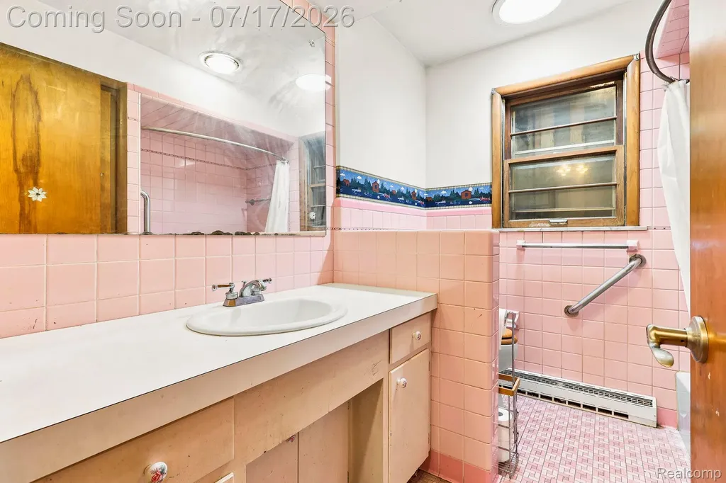 9805 Dolan Road Columbus Township MI 48063