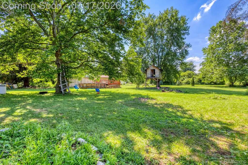 9805 Dolan Road Columbus Township MI 48063