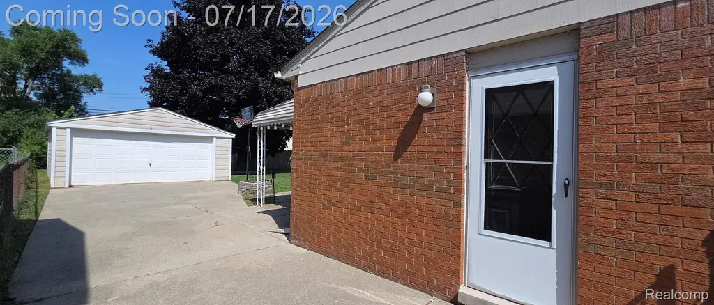 220 S Wildwood Street Westland City MI 48186