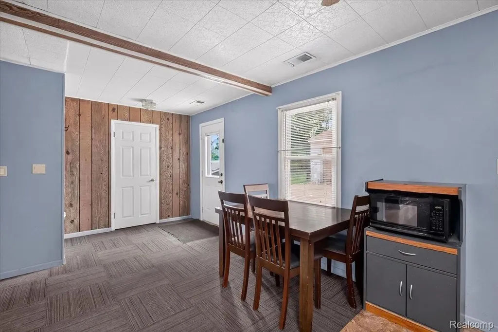 3872 Queensbury Road Orion Charter Township MI 48359