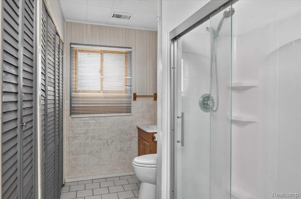 3872 Queensbury Road Orion Charter Township MI 48359