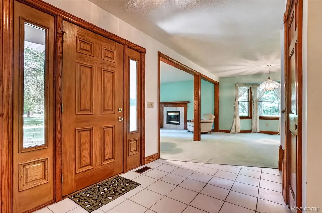 1919 Fox Ridge Drive Marion Township MI 48843