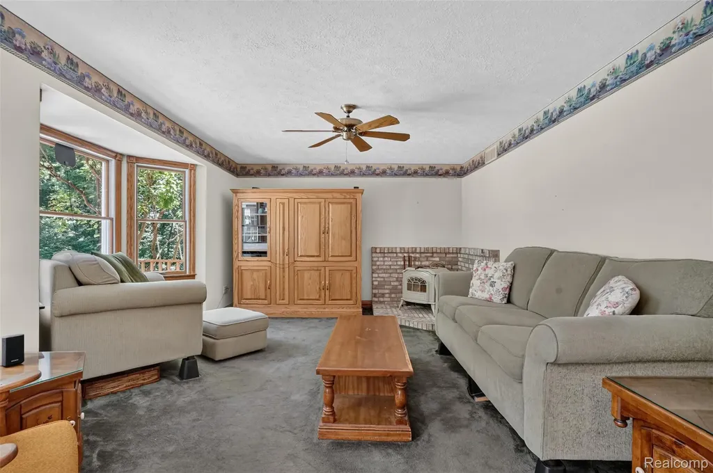 1919 Fox Ridge Drive Marion Township MI 48843