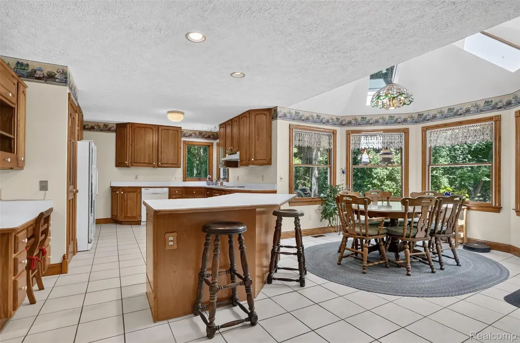 1919 Fox Ridge Drive Marion Township MI 48843