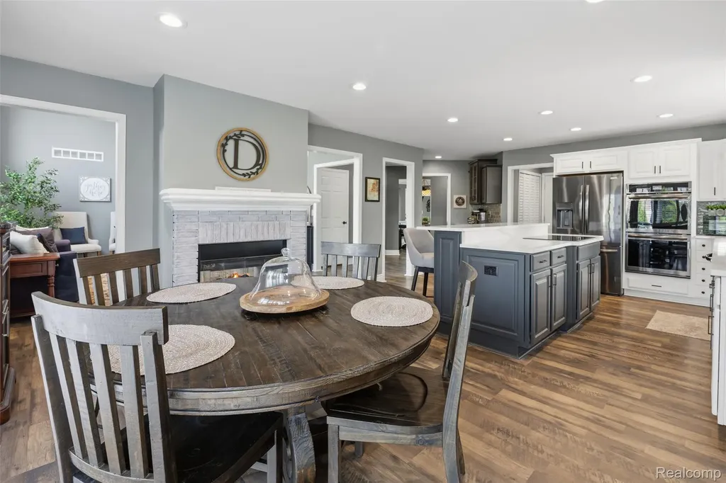 49032 Kennesaw Court Canton Charter Township MI 48187