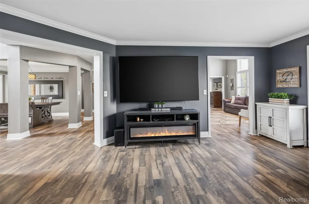 49032 Kennesaw Court Canton Charter Township MI 48187