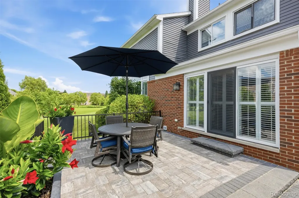 49032 Kennesaw Court Canton Charter Township MI 48187