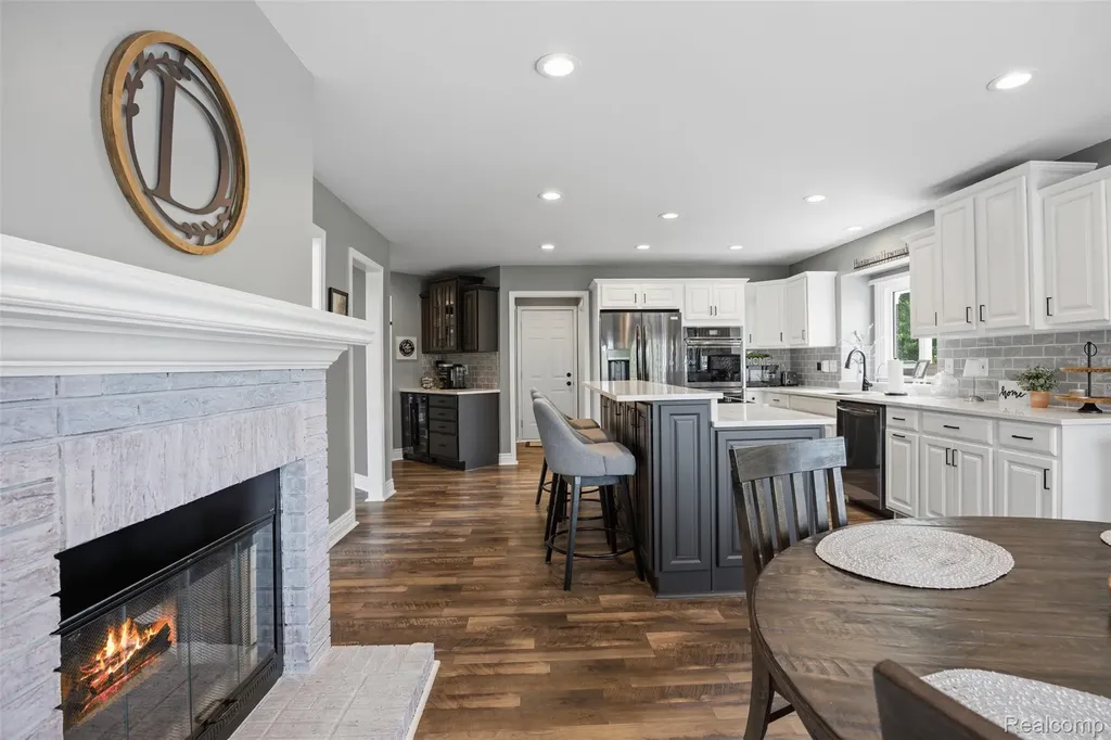 49032 Kennesaw Court Canton Charter Township MI 48187