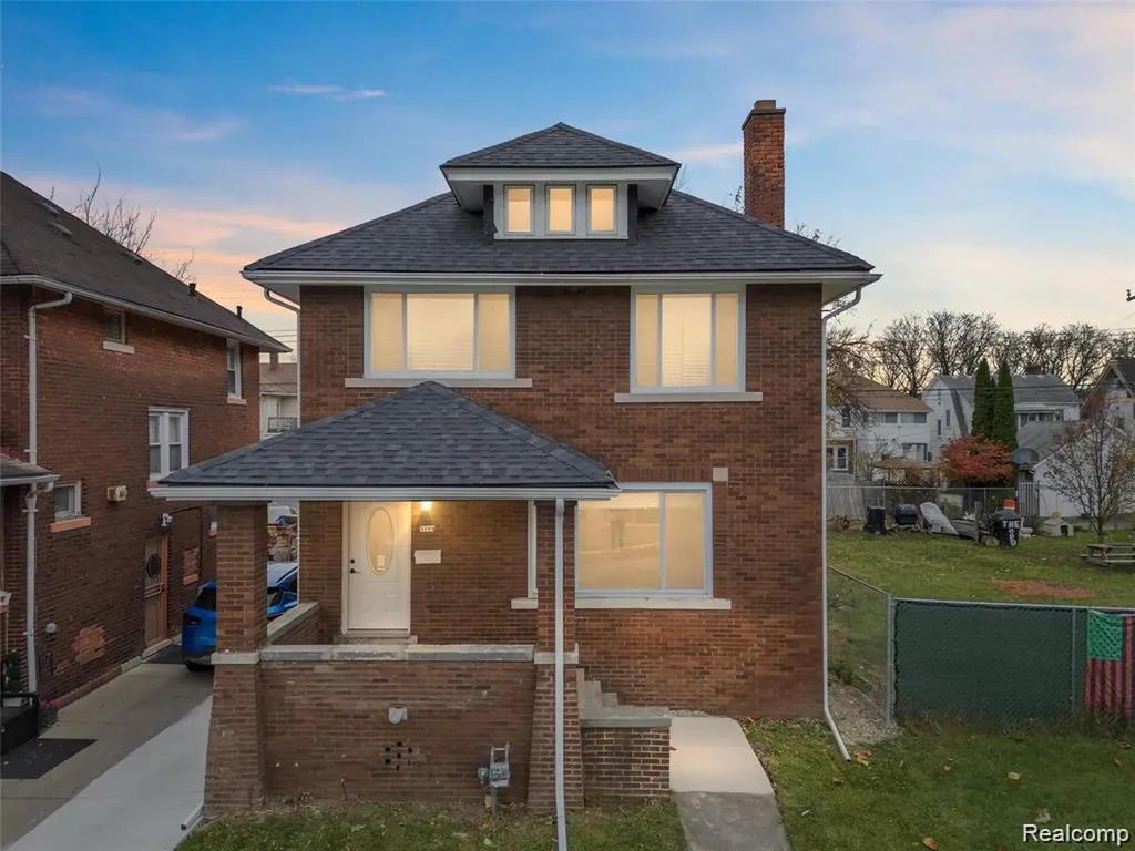 3297 Taylor Street Detroit City MI 48206
