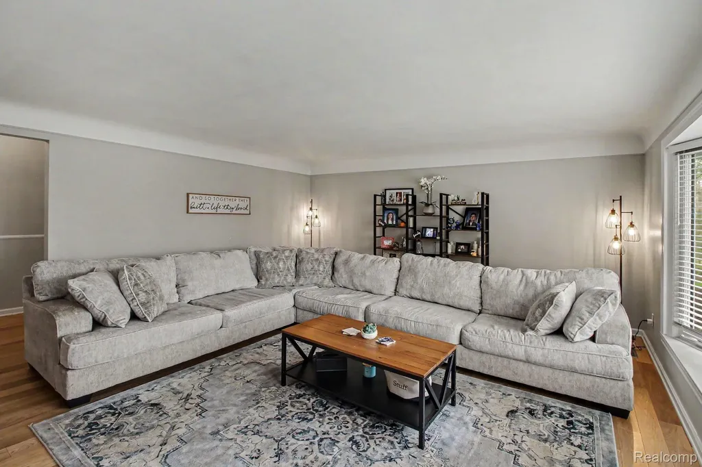 2601 Old Plank Road Milford Charter Township MI 48381