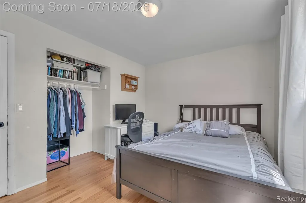 30869 Stephen Ct Court Westland City MI 48185