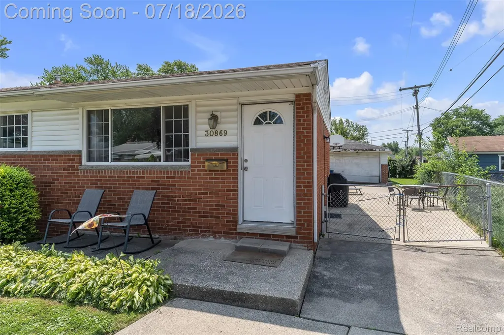 30869 Stephen Ct Court Westland City MI 48185