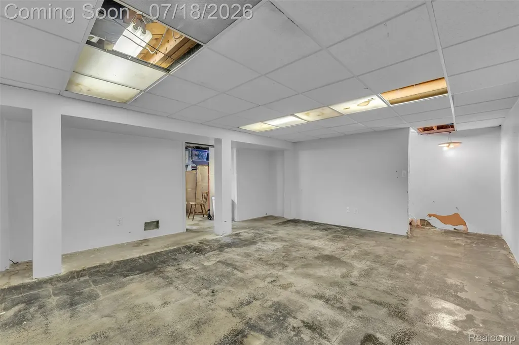 30869 Stephen Ct Court Westland City MI 48185