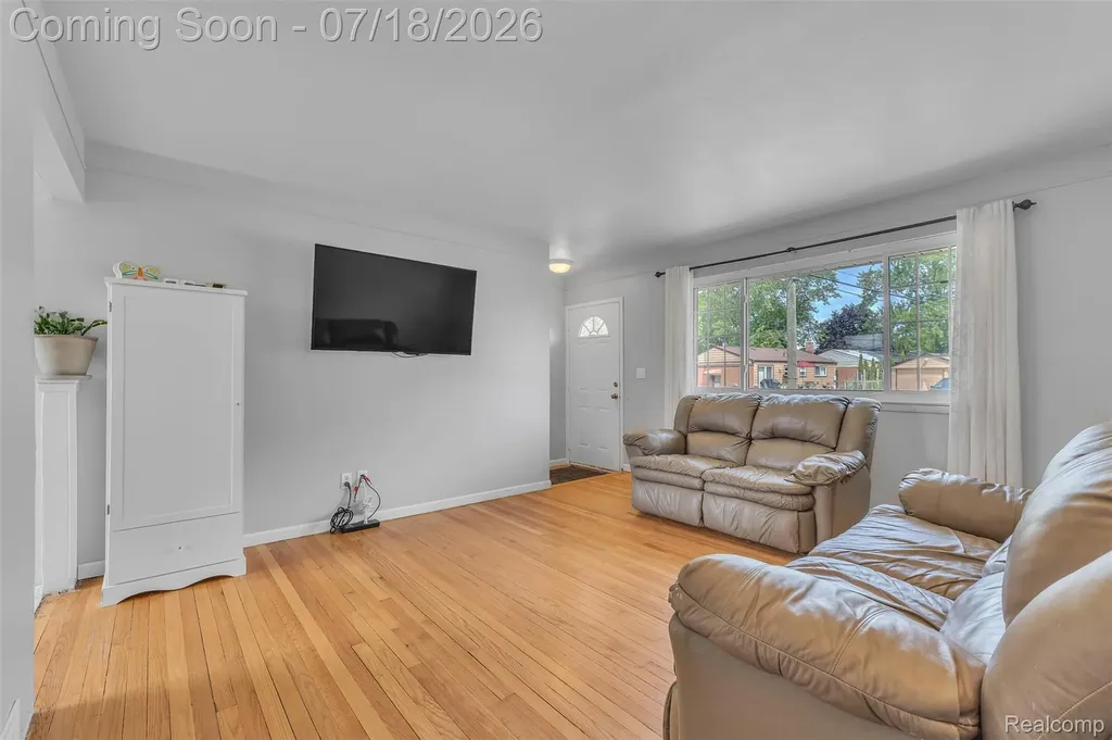 30869 Stephen Ct Court Westland City MI 48185
